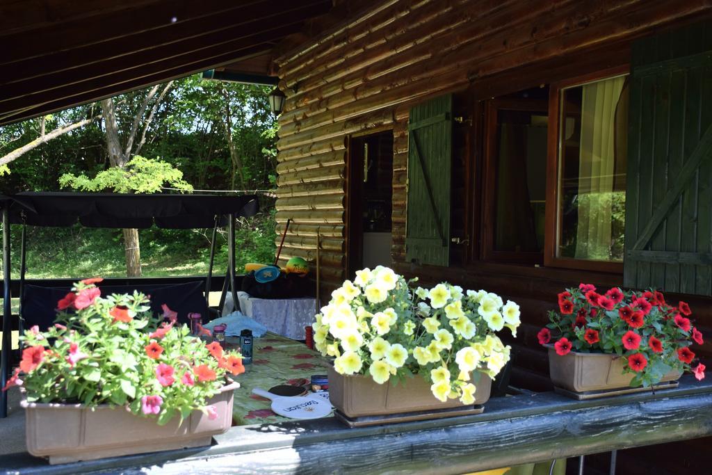 Holiday Homes Biser Lopatnice Lopatnica Exteriör bild